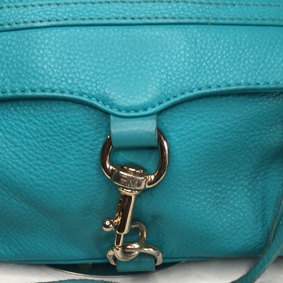 REBECCA MINKOFF coral green Crossbody. Heavy gold chain with studs. - Picture 2 of 15